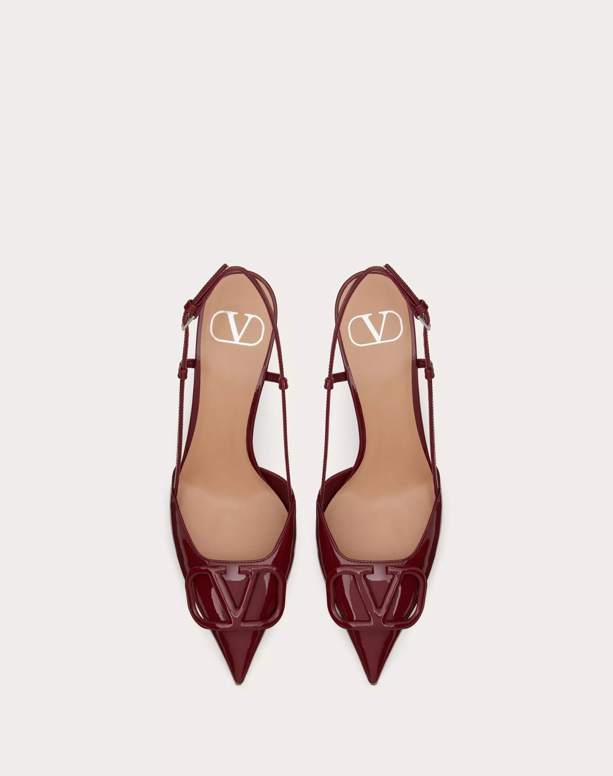 VLOGO SIGNATURE PATENT LEATHER SLINGBACK PUMP 80MM / 3.15 IN.